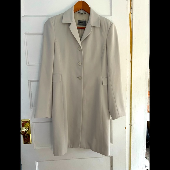 Next spring coat - Picture 1 of 6